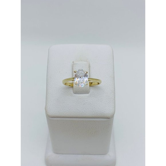 10k solid gold ring Solitaire engagement oval shape size 6.5 - Picture 1 of 7